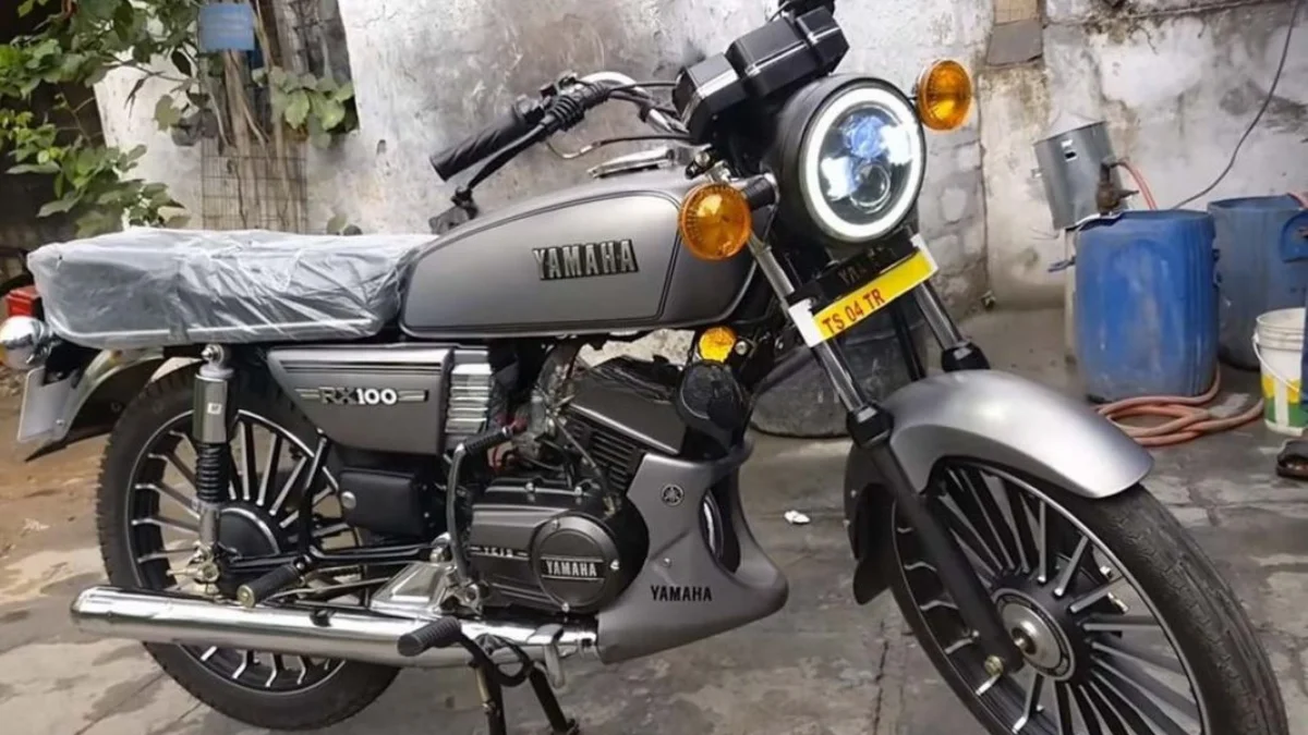 Yamaha RX 100